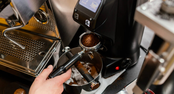 Czy wypożyczenie ekspresu do kawy może być dobrym pomysłem?